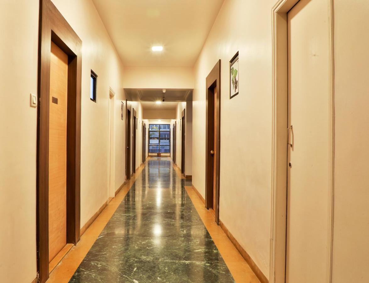 Saish Hotel Shirdi Bagian luar foto