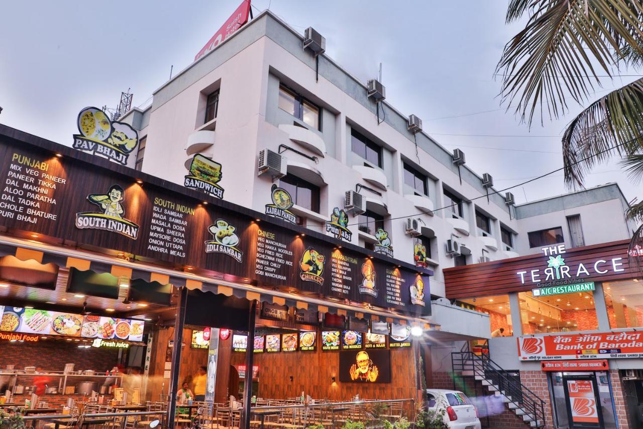 Saish Hotel Shirdi Bagian luar foto