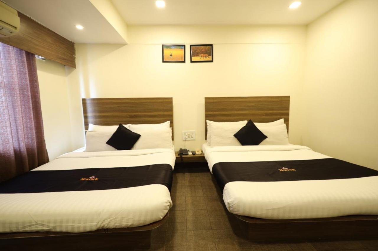 Saish Hotel Shirdi Bagian luar foto